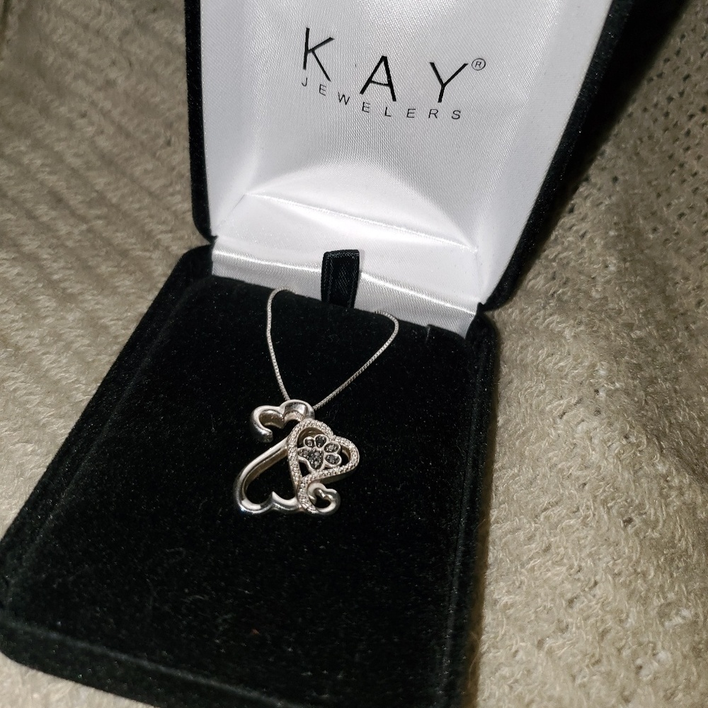 Kay jewelers interlocking heart paw print necklace